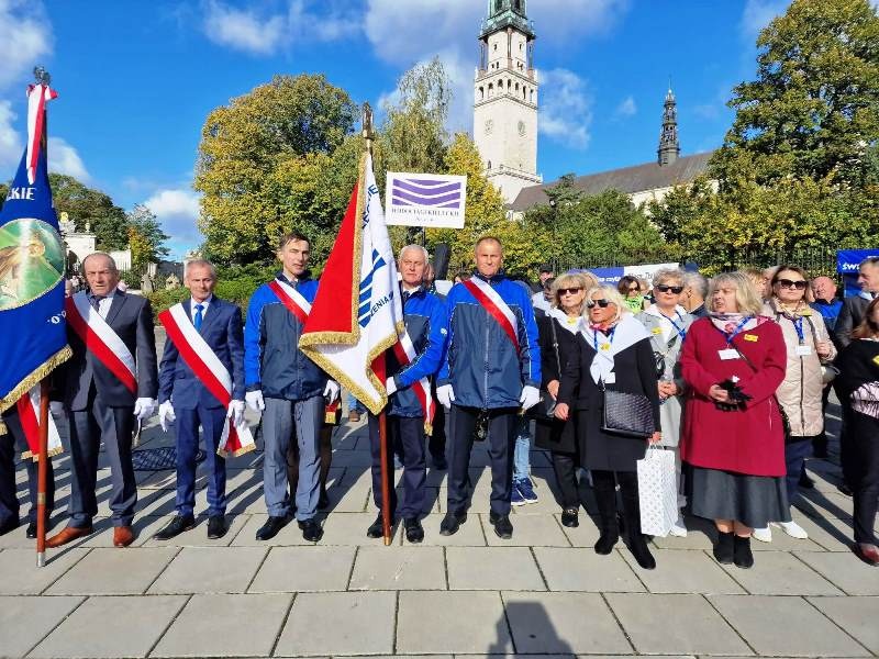 33. pielgrzymka w wodociągowych szalikach